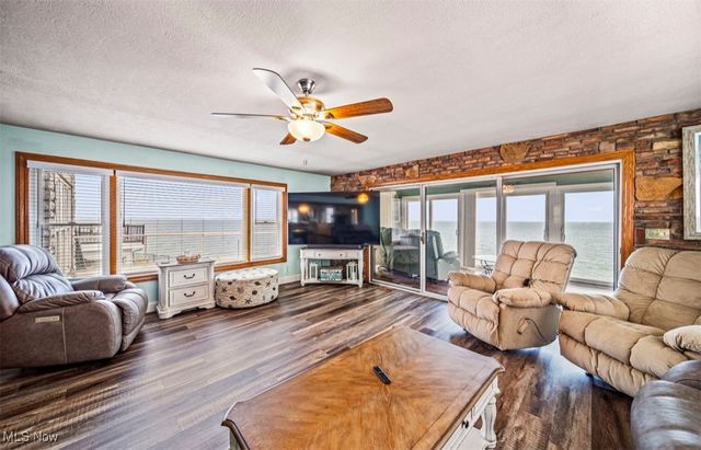 7 Ninevah Beach Drive, Ashtabula, OH 44004