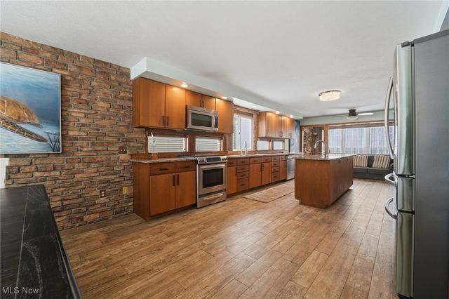 7 Ninevah Beach Drive, Ashtabula, OH 44004