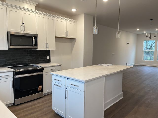 522 Cityscape Dr, Nashville, TN 37218