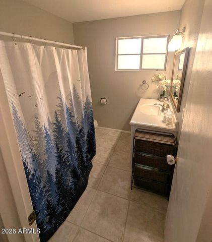 2240 W BERRIDGE Lane, Phoenix, AZ 85015