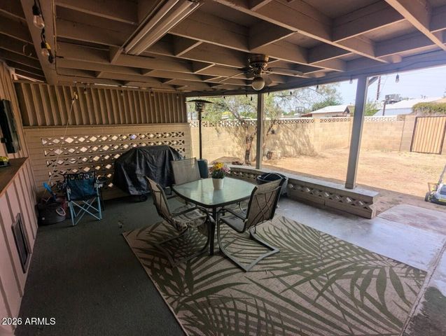 2240 W BERRIDGE Lane, Phoenix, AZ 85015