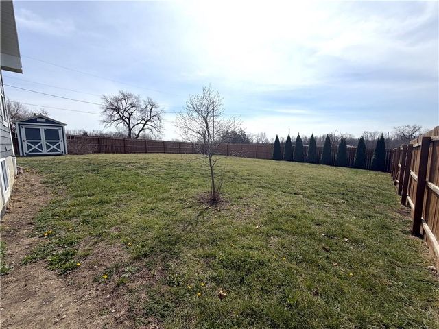 1563 Litton Road, Chillicothe, MO 64601