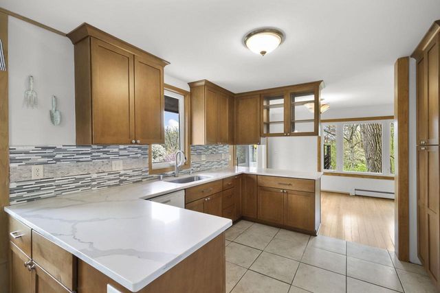 1004 Ridgewood Drive, Stoughton, WI 53589