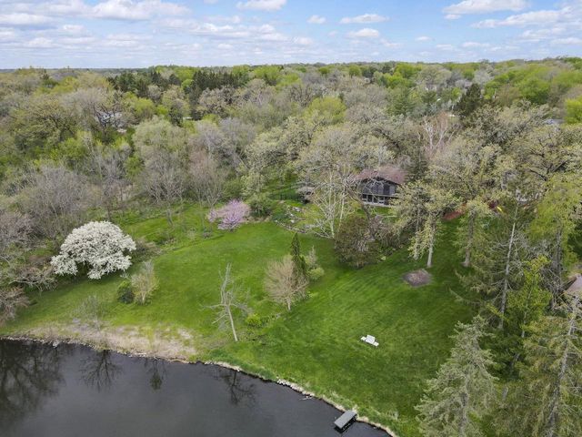 1004 Ridgewood Drive, Stoughton, WI 53589