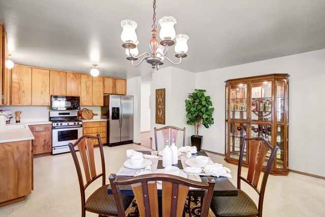 3155 Hickory Way, Rocklin, CA 95677