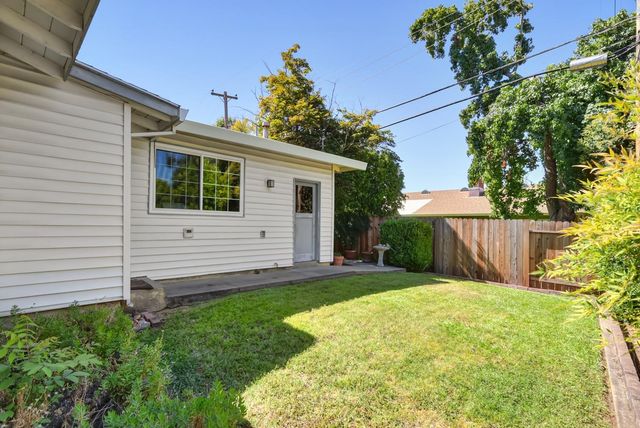 3155 Hickory Way, Rocklin, CA 95677