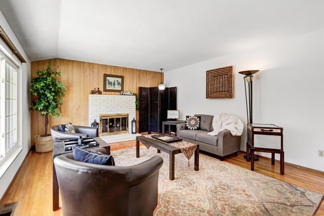 3155 Hickory Way, Rocklin, CA 95677