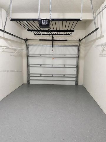 16341 Malibu Dr 19, Weston, FL 33326
