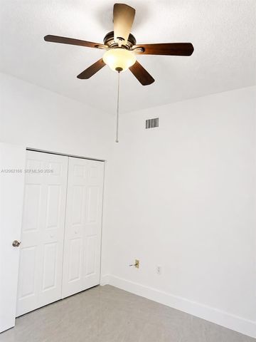 16341 Malibu Dr 19, Weston, FL 33326