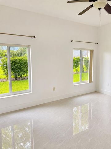16341 Malibu Dr 19, Weston, FL 33326