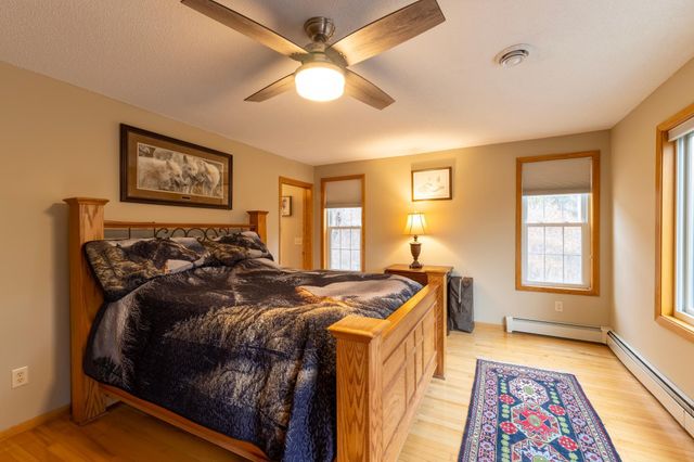 1342 Stagecoach Trail S, Afton, MN 55001