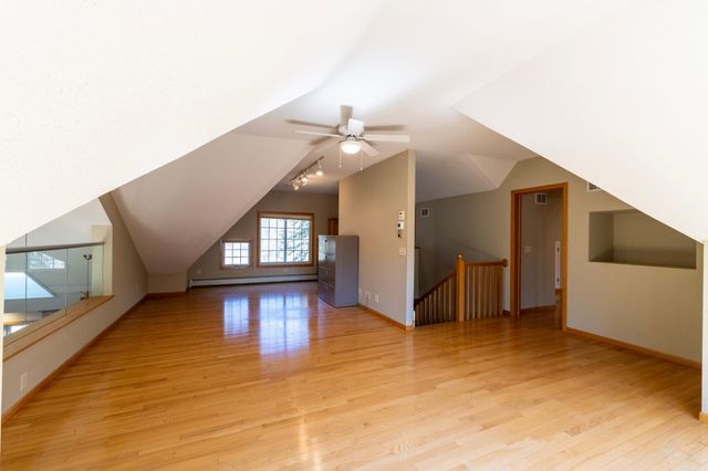 1342 Stagecoach Trail S, Afton, MN 55001