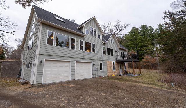 1342 Stagecoach Trail S, Afton, MN 55001