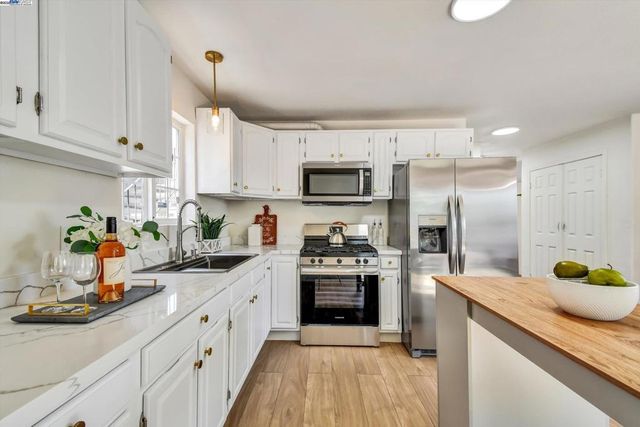 3208 Florida Ave, Richmond, CA 94804