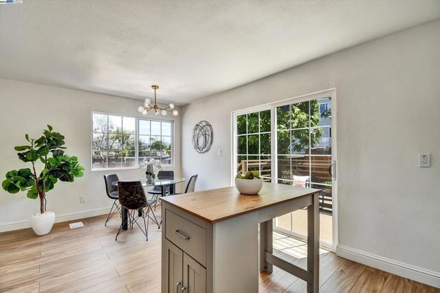 3208 Florida Ave, Richmond, CA 94804