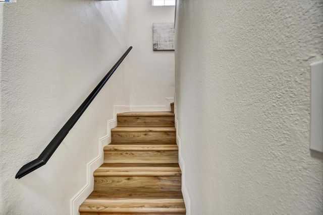 3208 Florida Ave, Richmond, CA 94804