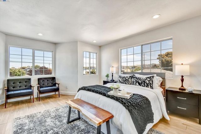 3208 Florida Ave, Richmond, CA 94804