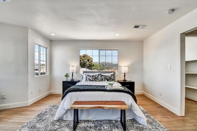 3208 Florida Ave, Richmond, CA 94804
