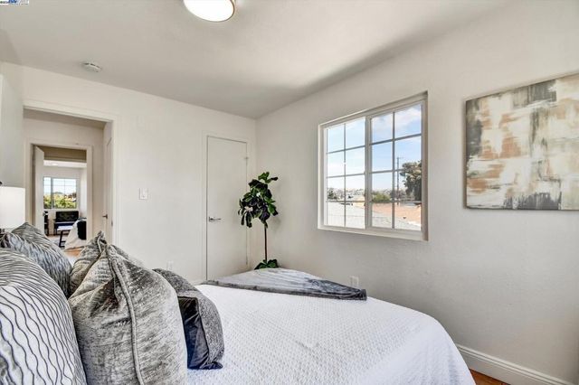 3208 Florida Ave, Richmond, CA 94804