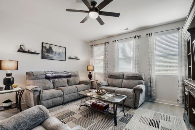 1137 Stoney Brook Pvt Bnd, Gallatin, TN 37066