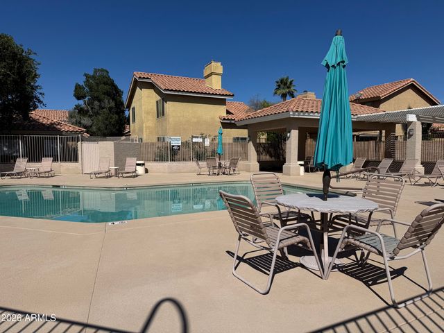 24 W MELODY Avenue, Gilbert, AZ 85233