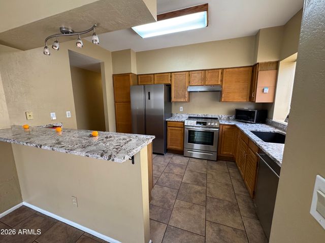 24 W MELODY Avenue, Gilbert, AZ 85233