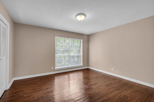 3223 Castle Avenue, Chattanooga, TN 37412