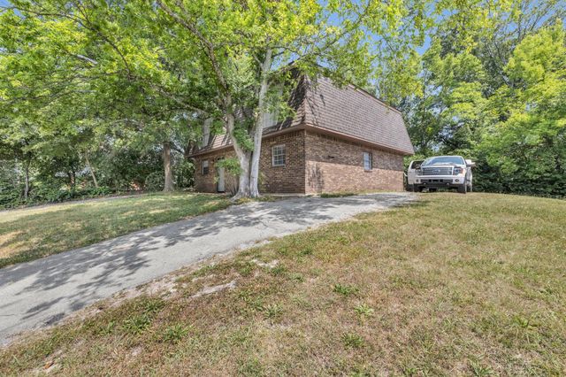 3223 Castle Avenue, Chattanooga, TN 37412