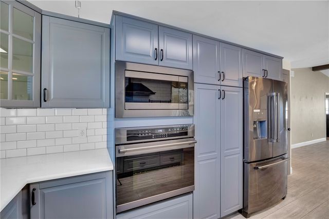 605 W Lake Jasmine Circle 204, Vero Beach, FL 32962