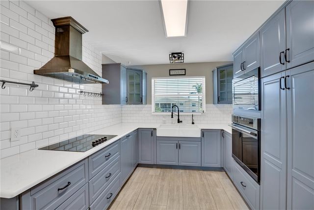 605 W Lake Jasmine Circle 204, Vero Beach, FL 32962