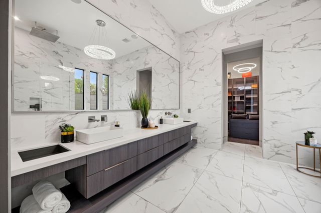 2302 Suffolk Drive, Houston, TX 77027