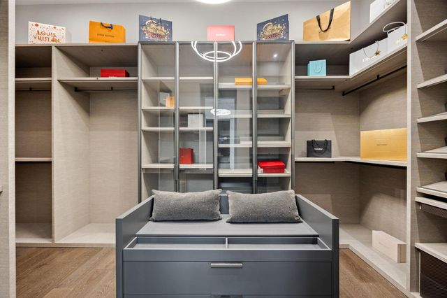 2302 Suffolk Drive, Houston, TX 77027