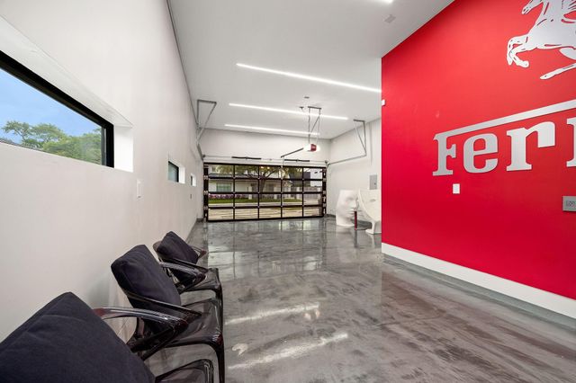 2302 Suffolk Drive, Houston, TX 77027