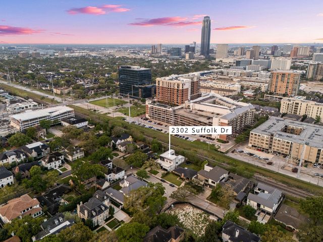 2302 Suffolk Drive, Houston, TX 77027