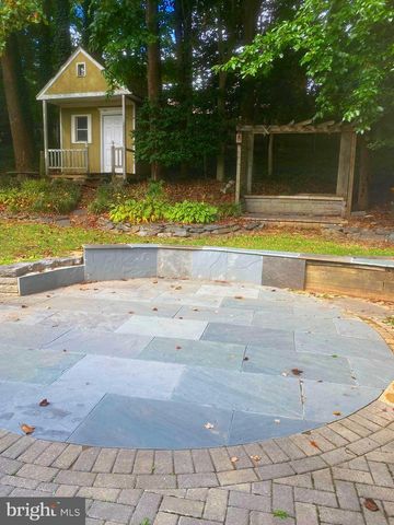 13466 PHOTO DR, Woodbridge, VA 22193