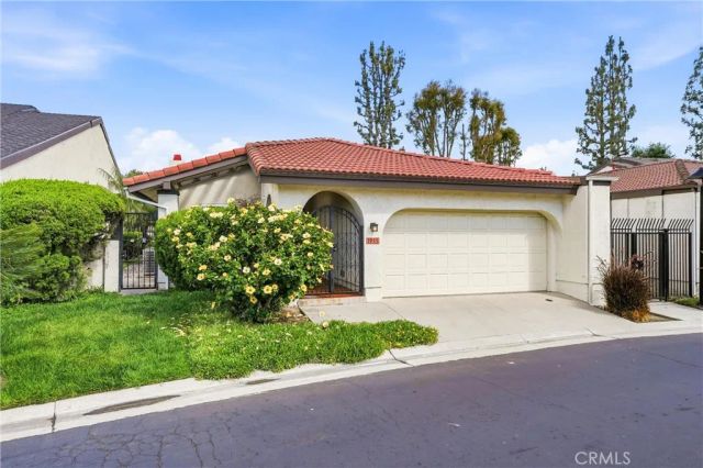 1955 W Bayshore, Anaheim, CA 92801