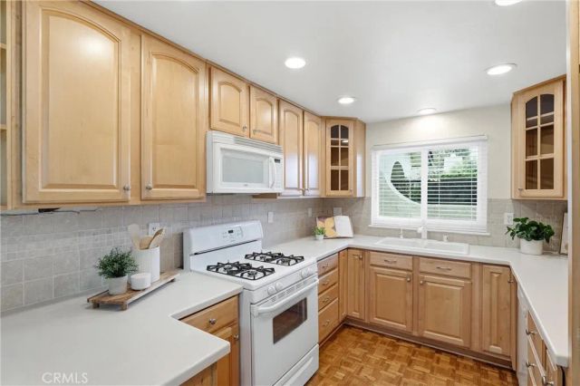 1955 W Bayshore, Anaheim, CA 92801