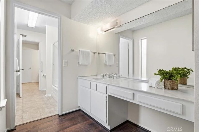 1955 W Bayshore, Anaheim, CA 92801