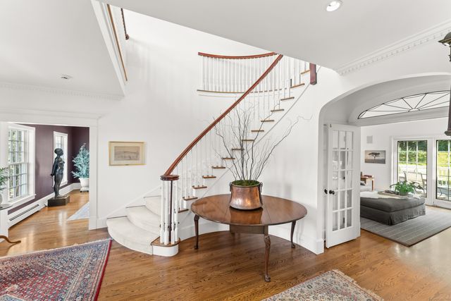 32 Grassy Hill Road, Roxbury, CT 06783