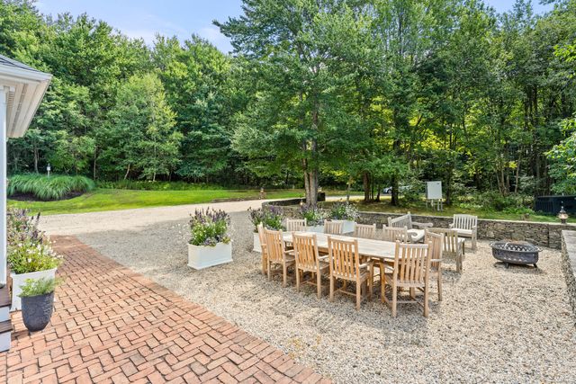 32 Grassy Hill Road, Roxbury, CT 06783