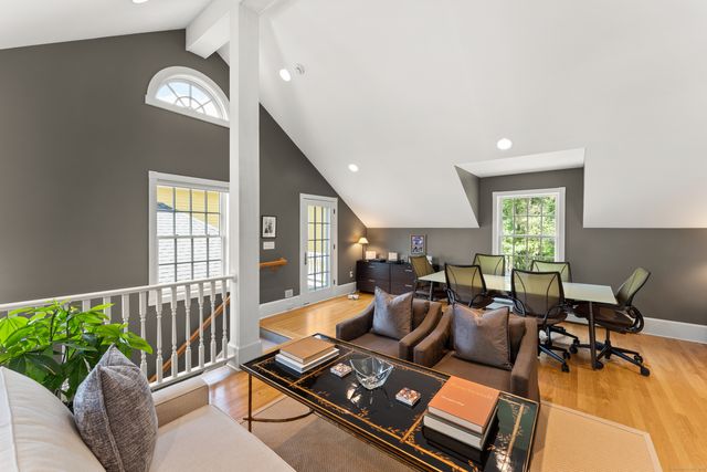 32 Grassy Hill Road, Roxbury, CT 06783