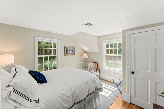 32 Grassy Hill Road, Roxbury, CT 06783
