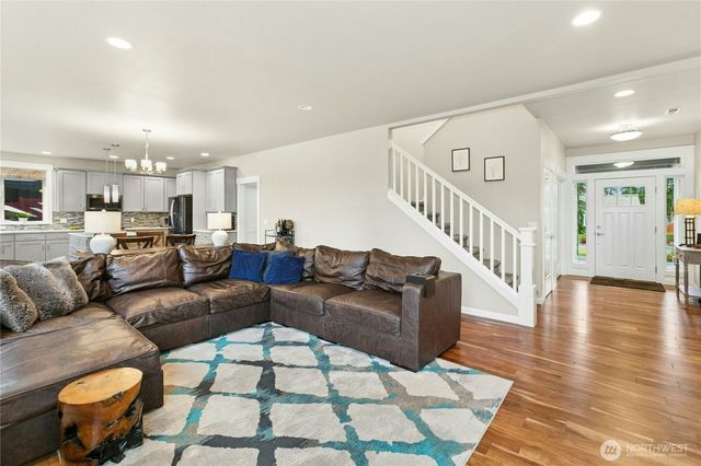 22724 22nd Street NE, Snohomish, WA 98290