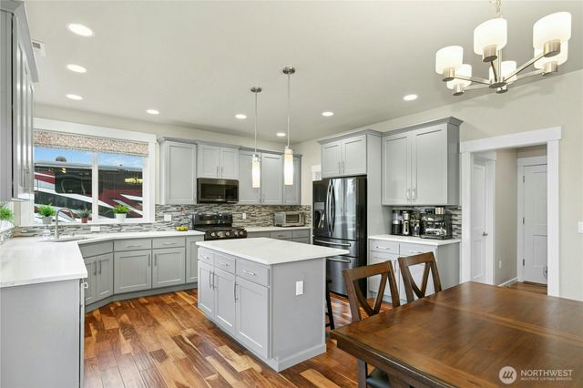 22724 22nd Street NE, Snohomish, WA 98290