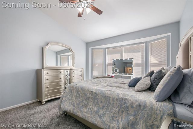 41222 Bermuda Drive, Sterling Heights, MI 48314