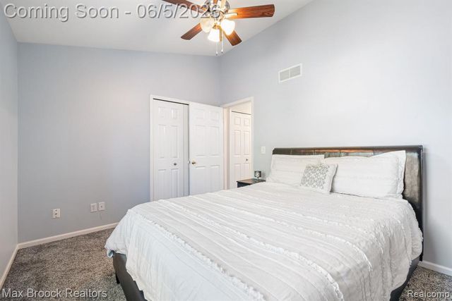 41222 Bermuda Drive, Sterling Heights, MI 48314