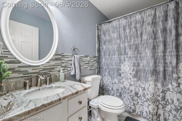 41222 Bermuda Drive, Sterling Heights, MI 48314