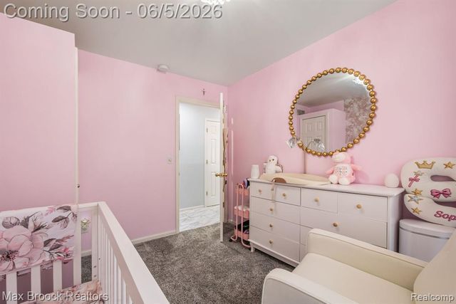 41222 Bermuda Drive, Sterling Heights, MI 48314