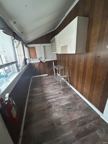 429 Adams Avenue, Peru, IN 46970