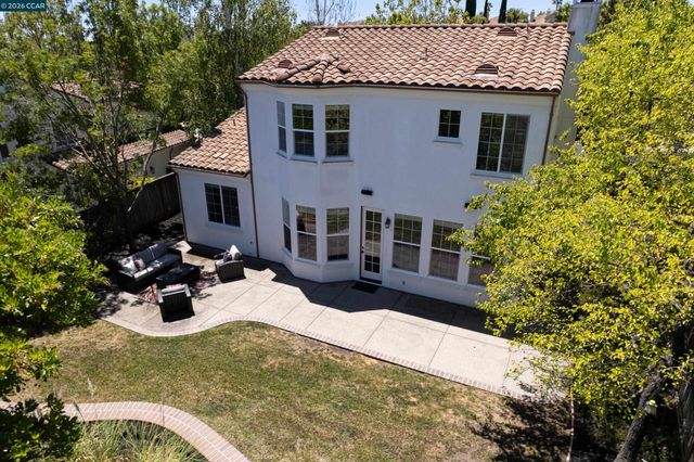 1166 S Chanterella Drive, San Ramon, CA 94582